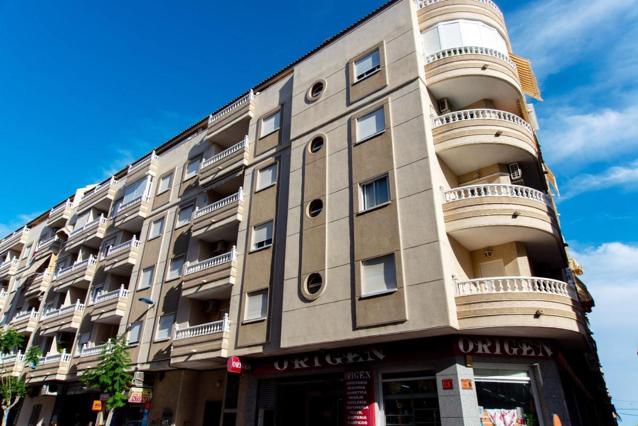 Holiday Suite Caballero De Rodas 92 Torrevieja Luaran gambar